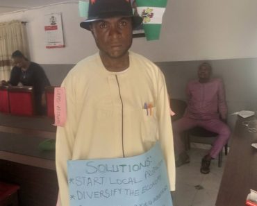 Economic hardship: Man embarks on lone protest in A’Ibom