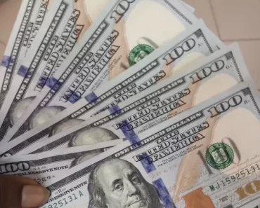 BREAKING: Black market Dollar to Naira exchange rate today 24th March 2024