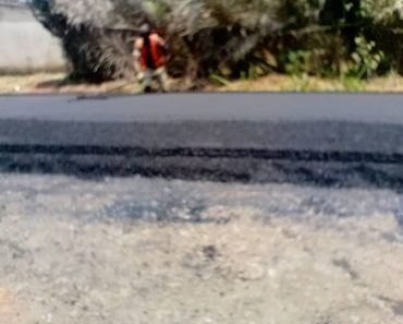 JUST IN: Asphalting Commences On Oyeagu Abagana-Nimo Road Project