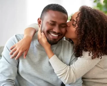 First 100 Days In  Relationship? 30 Things to Watch for  During These Period